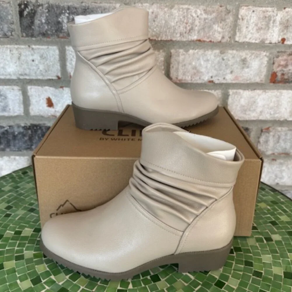 Cliffs by White Mountain Booties - Durbon LT TAUPE/SMOOTH 7 Wide